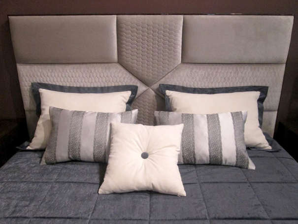 Форли (Forli) Комплект покрывало, плед, 5 подушек TEXTILE, FRATELLI BARRI